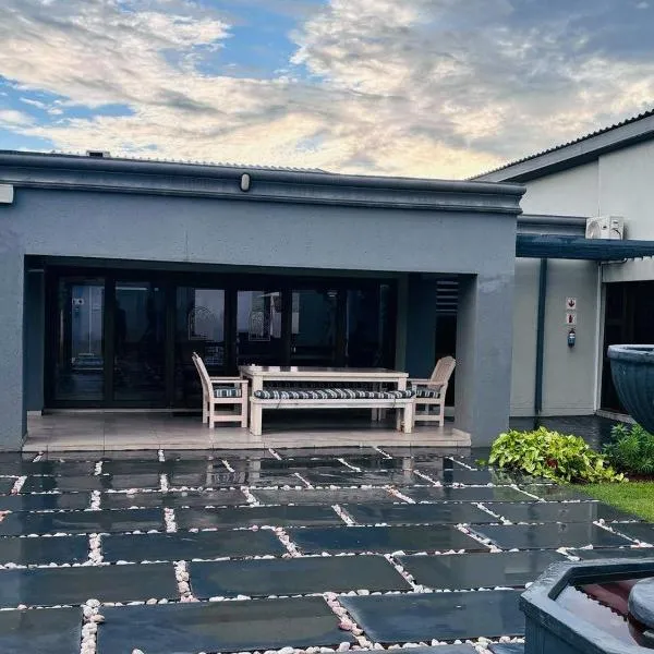 Pula Nala Lodge Bed & Breakfast, hotel v destinaci Rustenburg