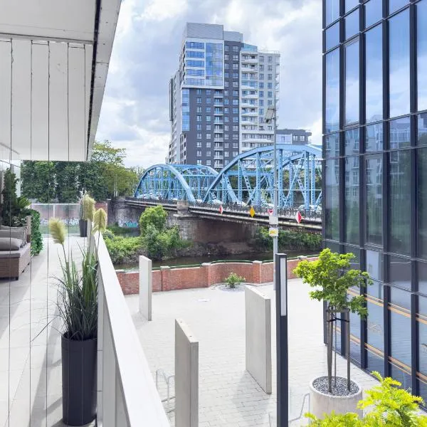 Księcia Witolda apart river and lift, hotel in Wrocław