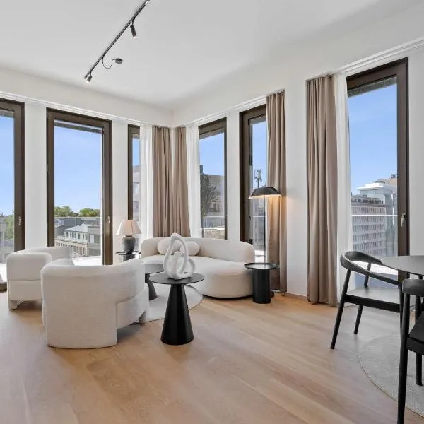 Voya Residence Zenit Royal - Luxury Apart Hotel Rooftop Views & Concierge, hotel in Luxembourg