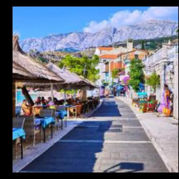 Lago, hotel a Podgora