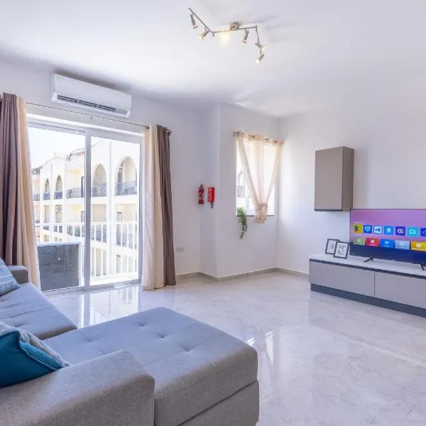 Seaside Serenity 5 - few mins walk to the beach by QuickTrips, hotel v destinaci Is-Sellum