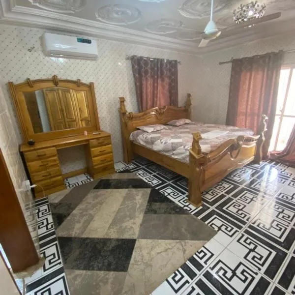 Dalal Jamu, hotel v destinaci Serekunda