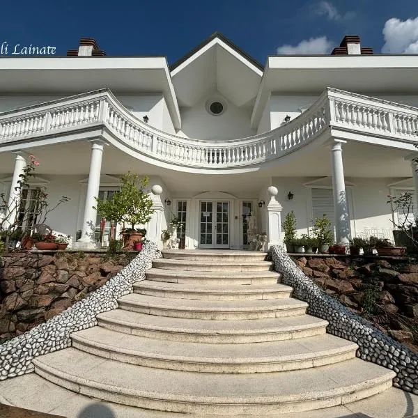 White House, hotel a Lainate