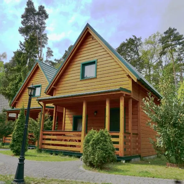 Zielone Domki - ogrzewane, hotel in Pobierowo