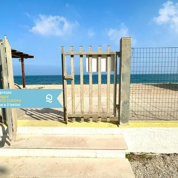 RS317 - Marcelli, bilocale in residence fronte mare, hotel in Marcelli