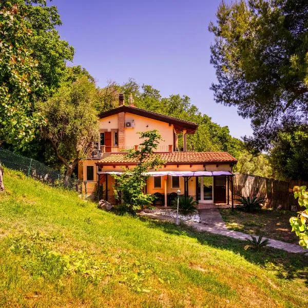 Bed & Breakfast Duchessa - 2 Private Rooms with Ensuite Bathrooms, hotel v destinaci Lapedona