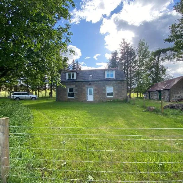 Struan Cottage, hotel in Knockandhu
