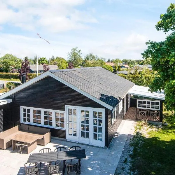 4 star holiday home in Grenaa-By Traum, hotel en Grenå