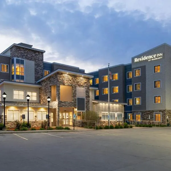 Residence Inn by Marriott Champaign, hotel in Champaign