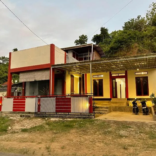 Rara Guest House Raja Ampat, hotel in Pulau Saonek-kecil