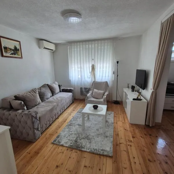 Studio VA2016, hotel in Kruševac