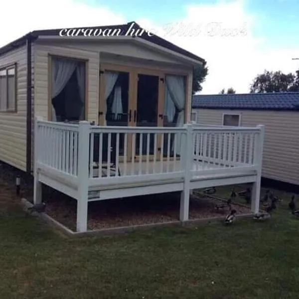 Beautiful caravan Haven wild duck belton norfolk, hotel in Belton