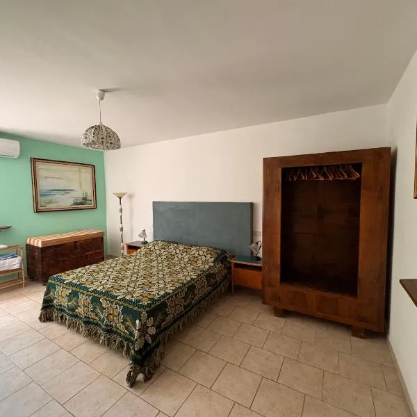 Casa in campagna a Rosciano, hotel v destinaci Rosciano