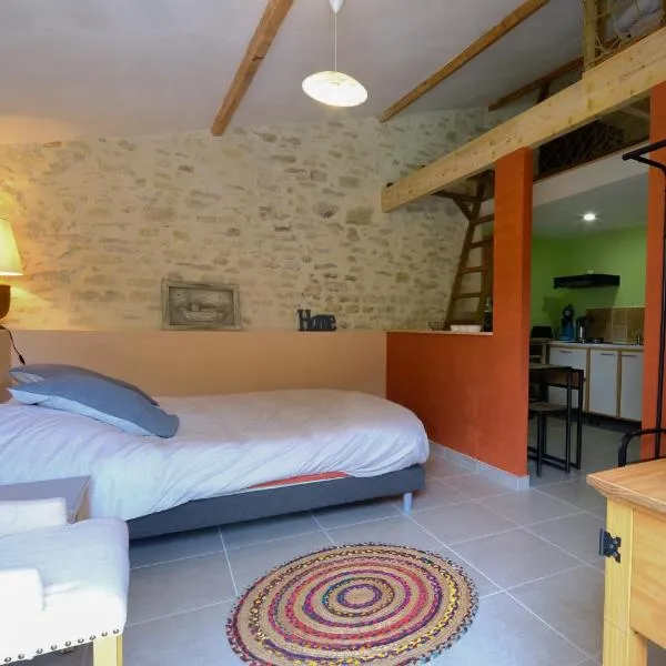 Le ptit refuge, hotel em Annezay