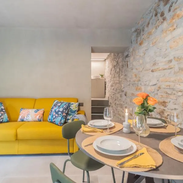 Urio's Castle Suites by Rent All Como, hotel v destinácii Carate Urio