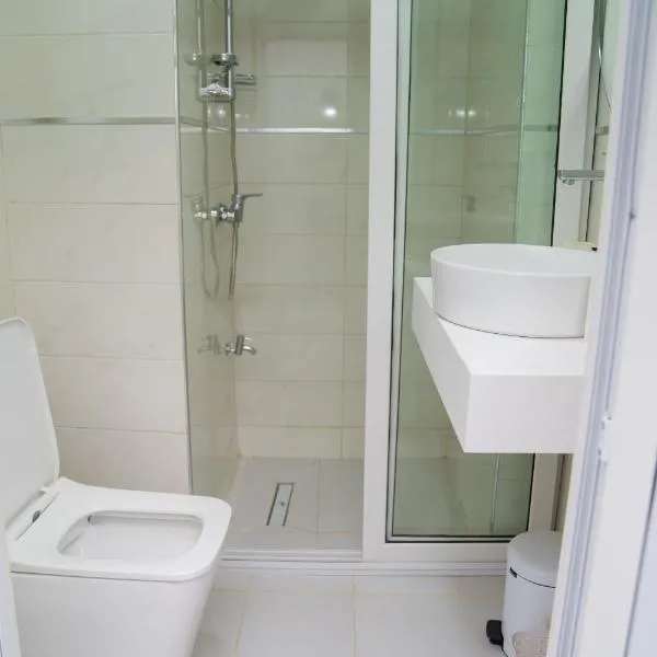 Appartement F5 LA ROSE, hotel Dakarban