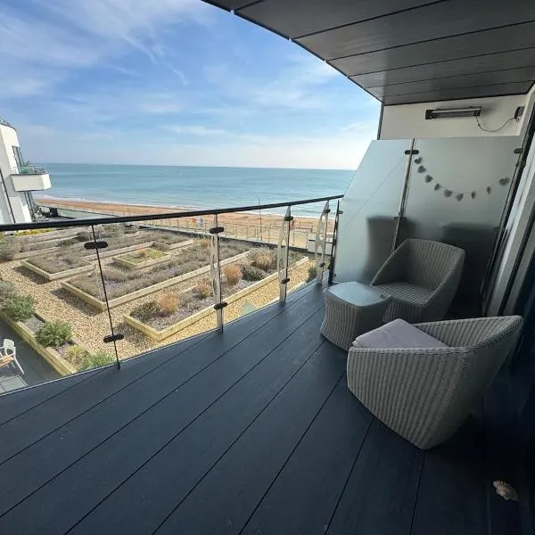 Apartment in Kent Beachfront NEW, hotel in Ramsgate