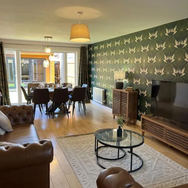 Cosy Hideout, hotel in Timperley