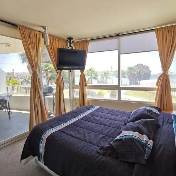 Hermoso departamento en la playa, hotel in Coquimbo