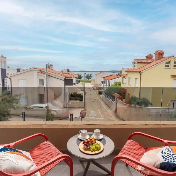 Luxury apartment near the beach, hotel in Medulin