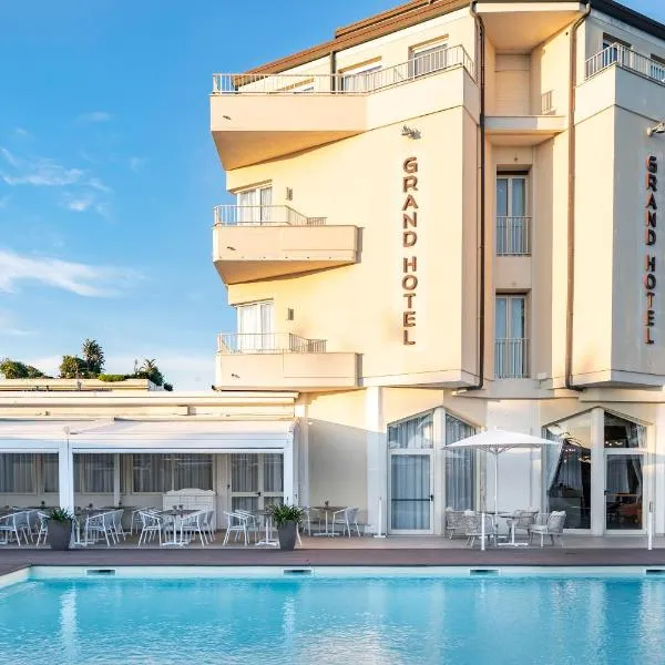 Grand Hotel, hotel Forte dei Marmiban