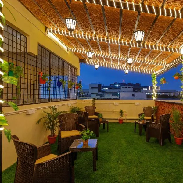 OBS 1BHK with Balcony Koramangala，位于班加罗尔的酒店