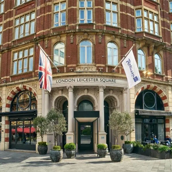 Radisson Blu Hotel, London Leicester Square, hotel di London