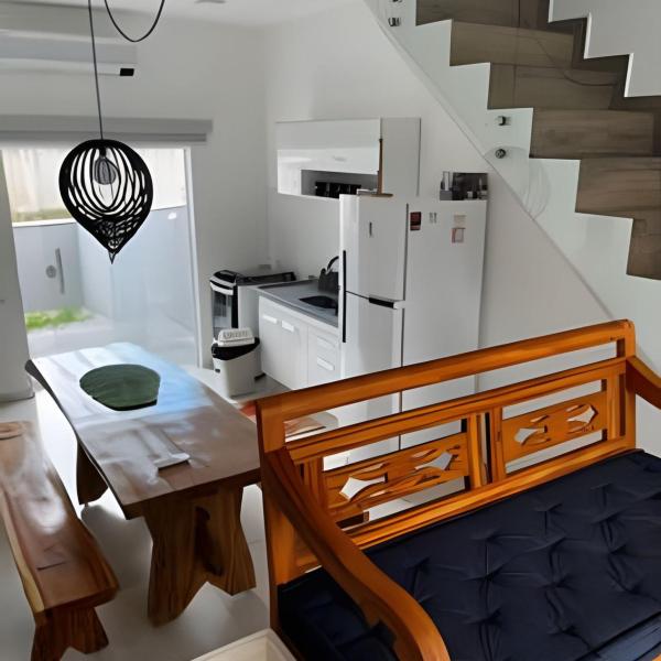 Casa de 2 suites com piscina e churrasqueira