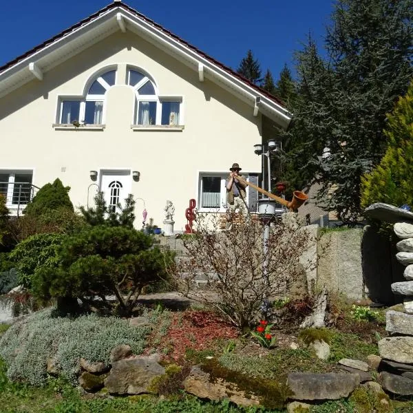 Ferienwohnung Hermannstein, hotel v destinaci Ilmenau