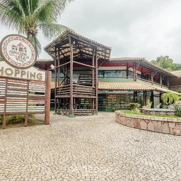 Apto a poucos passos da Praia do Forte e do Projeto Tamar - CVI, hotel in Praia do Forte