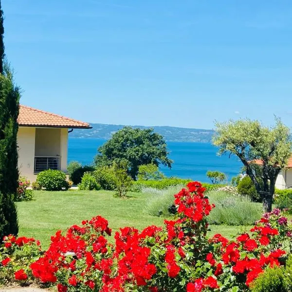 Luxury Apartment Lake View, hotel in Bolsena