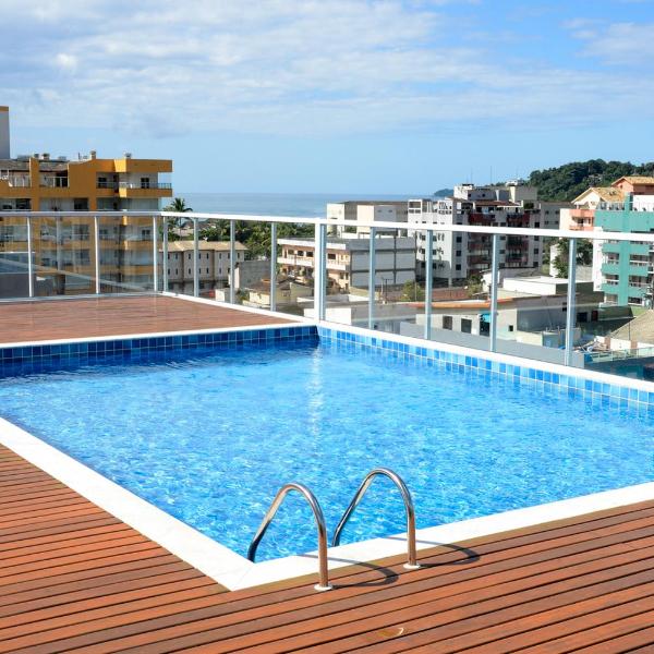 Apto 300m das Toninhas c Piscina e Ar Condicionado