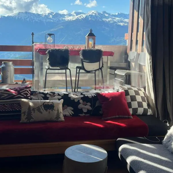 Studio chaleureux, confortable, avec vue sur les Alpes, hotel in Anzère