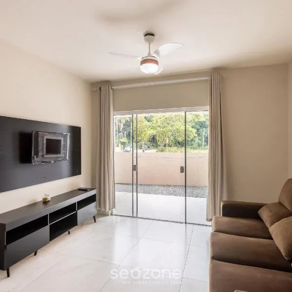 RHE's - Casas em condomínio 2 min da praia em Bombinhas, Hotel in Canto Grande