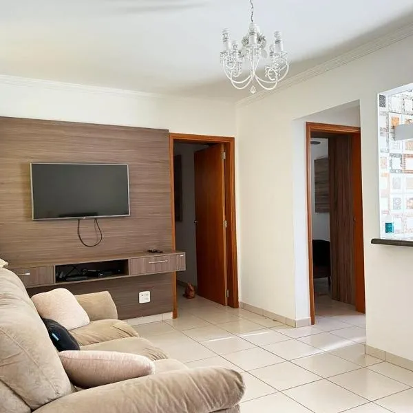 Apartamento aconchegante com ótima localização!, hotel v destinaci Brotas