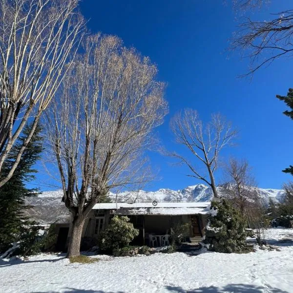 Casa de montaña en un lugar mágico, hotell sihtkohas Potrerillos