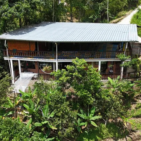 Viesnīca La Casa De Los Sueños Colombia Hostel Campestre de Bienestar meditación naturaleza pilsētā Ibage