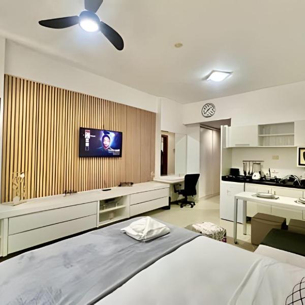 RARiDADE, Studio Batel moderno com piscina - Foto 5