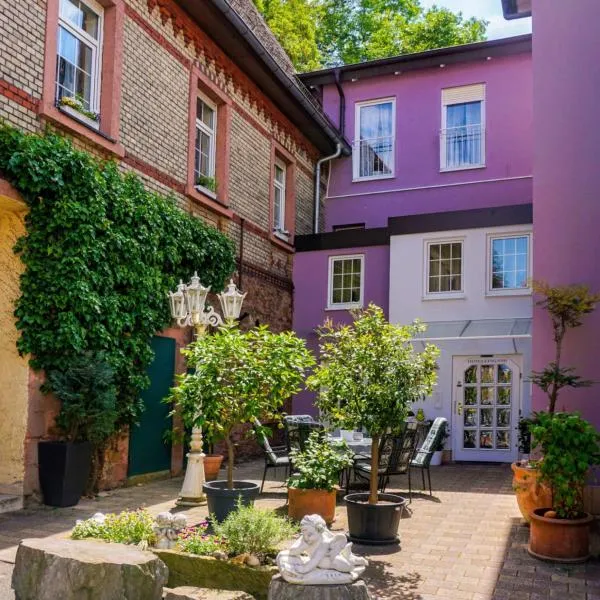 Fränkischer Hof Hotel Garni, hotel v destinaci Alzenau in Unterfranken