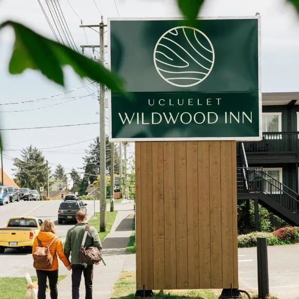 Ucluelet Wildwood Inn, hotel v destinaci Ucluelet