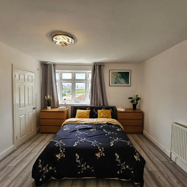 Fantastic 4 Apartments, hotel v destinaci Dagenham Dock