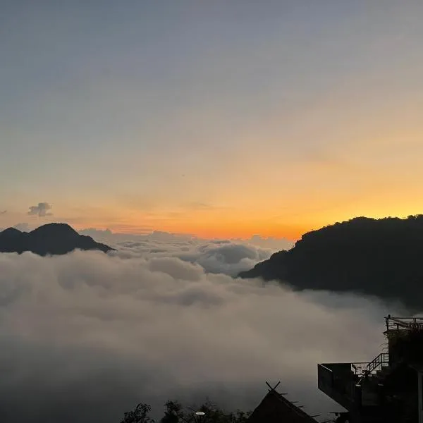 The Mae Homstayผาฮี้, hotel v destinaci Ban Ko Doi Tung