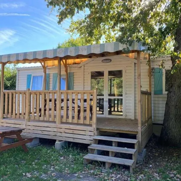 Camping 2 étoiles - ccbabhg, hotel in Angicourt