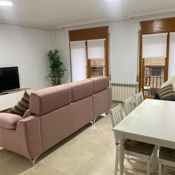 Apartamento Marisol, hotel v destinaci Alcañiz