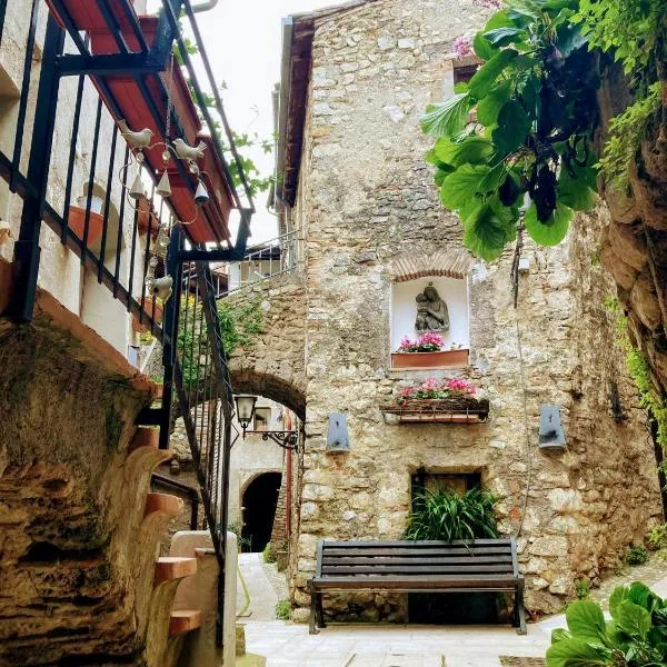 La Dimora tra gli Archi, hotel in Torre Orsina