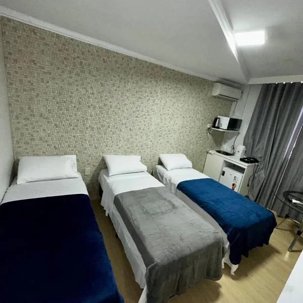 Loft Lux SM 12 (Smart TV, Ar condicionado, Cozinha), hotel in Chapecó