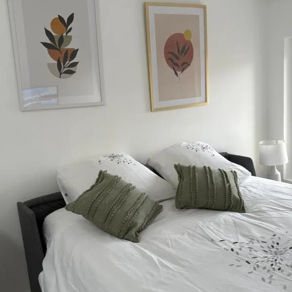 Studio le cocon aux portes de Lyon, hotel in Neuville-sur-Saône