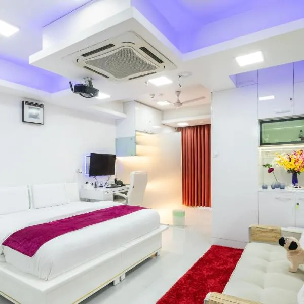 LeModCasa Pearl house, Smart luxurious comfort, Hotel in Gurgaon