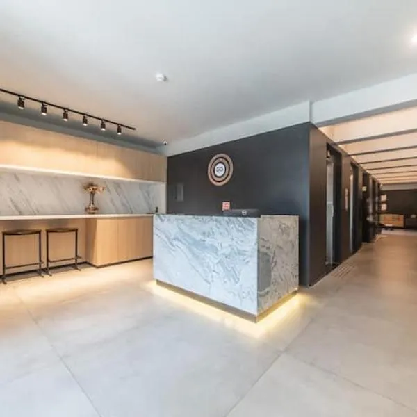Ap novo, perto de Congonhas, com cama queen size, hotel in São Paulo