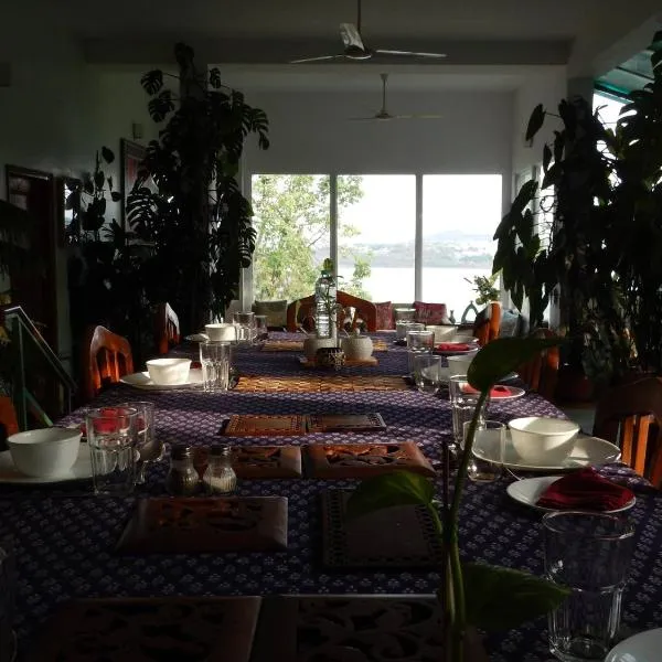 Ivy Suites, hotel v destinaci Bhópál